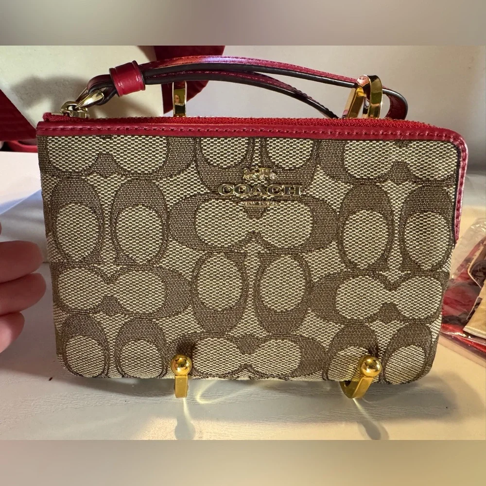 Coach Tan and Red Signature Wristlet and a Coach bucket hat NWT - Picture 8 of 13